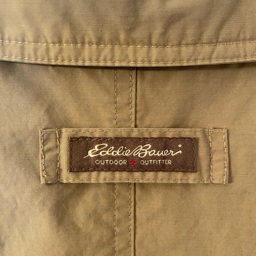 Eddie  Bauer Men's Khaki Outdoor Vest Size xl - Picture 9 of 10